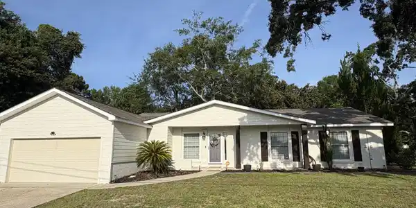33 Woodbine Drive