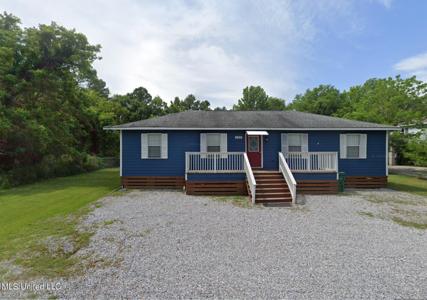 127 Favre Street