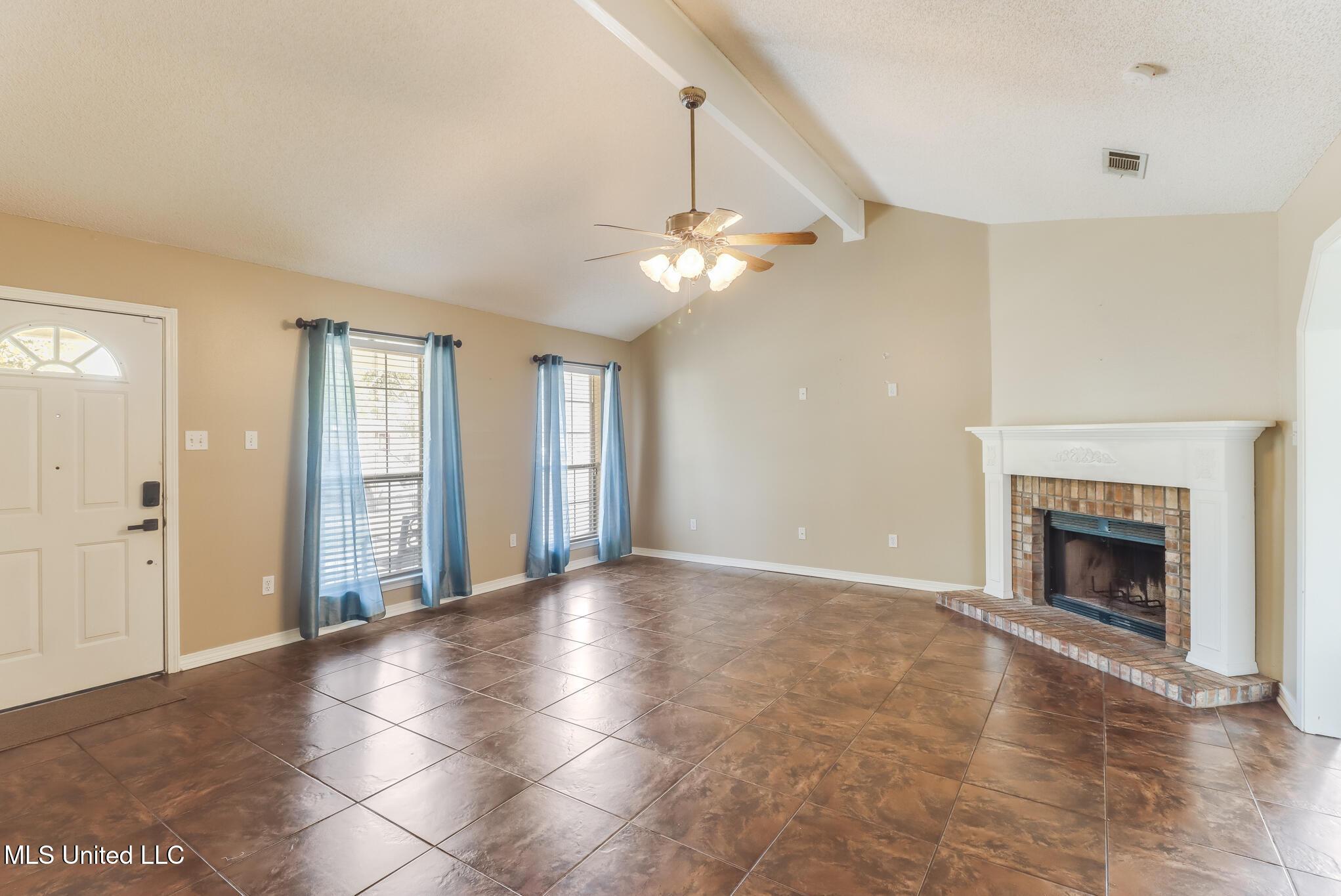 Image 4: Photo Nov 17 2025, 2 07 15 PM (2)