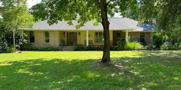 124 Fairway Drive