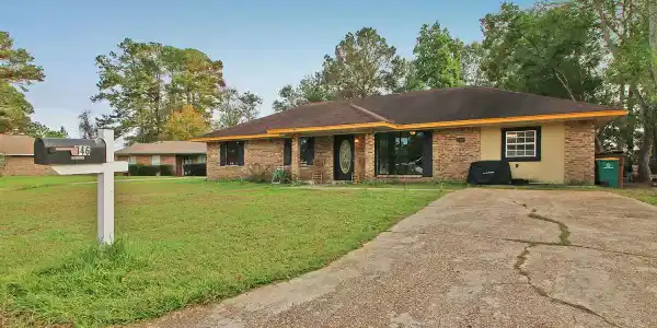 346 Dianne Drive