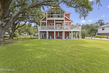 5200 W Beach Boulevard