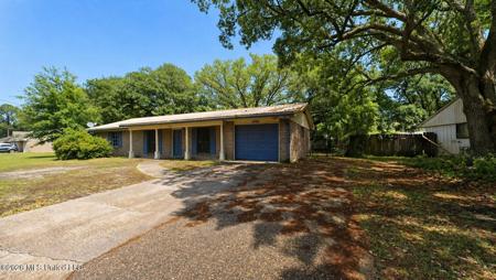 4502 Robinhood Drive