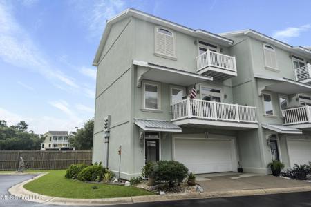 728 Beach Boulevard