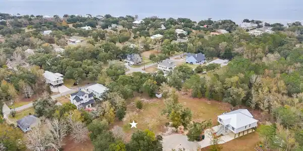 Image 4: Oaks 3 3