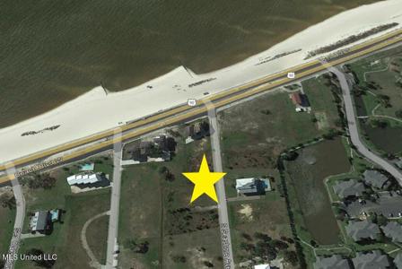 Seashore Avenue S