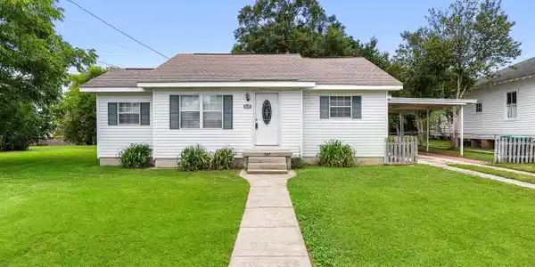 327 Carroll Avenue