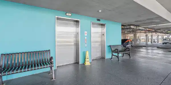 Image 3: 3_elevators