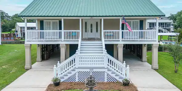 113 Ridgewood Drive