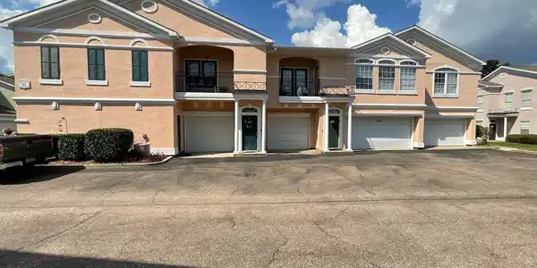 2252 Beach Drive