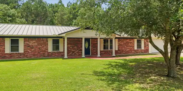 114 Campion Drive