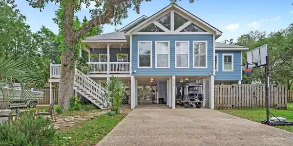 129 Dogwood Lane