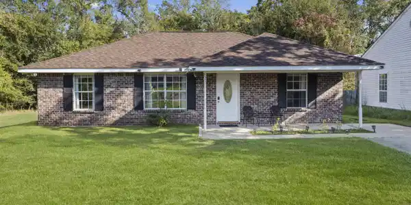 1020 Nancy Place