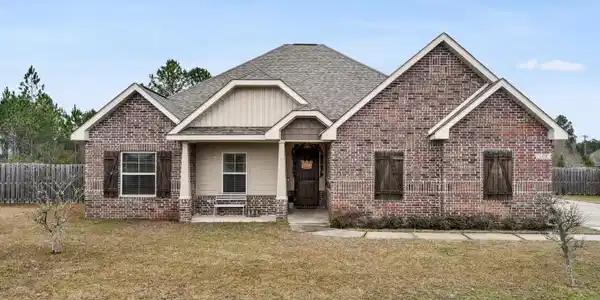 6420 Palmetto Pointe Drive