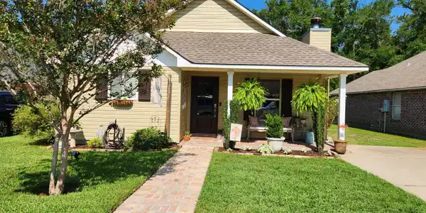 10228 Cottage Court