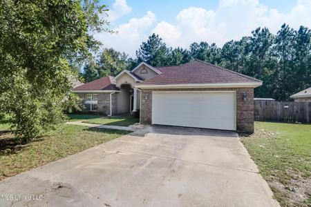 7105 Pinehurst Drive