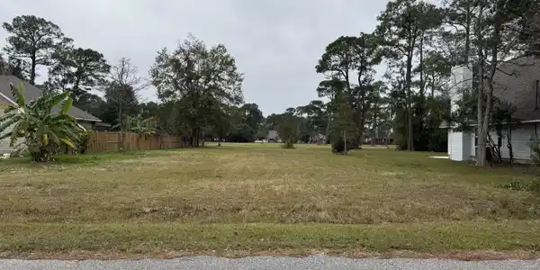 123 Country Club Drive