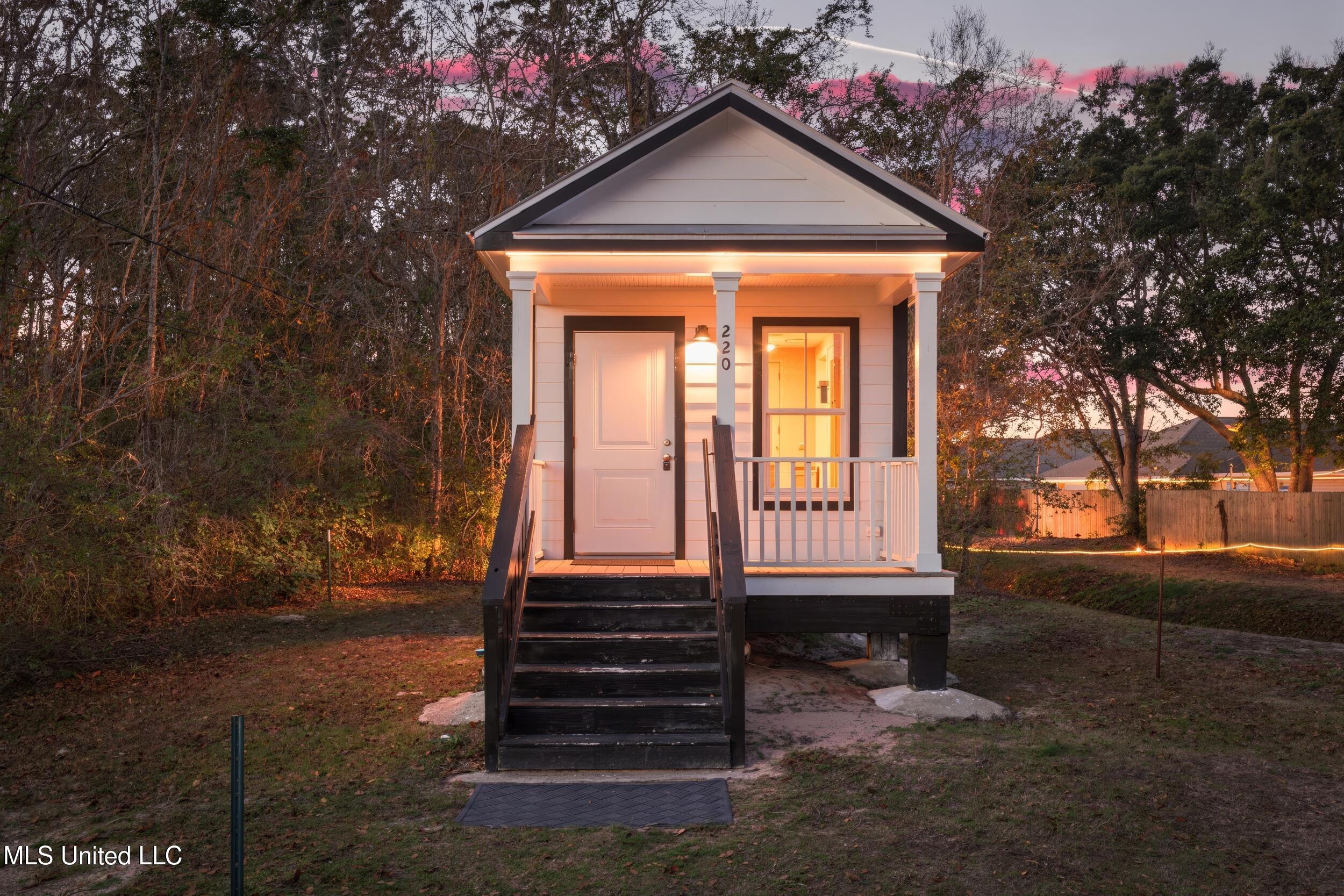 Image 1: Front of home