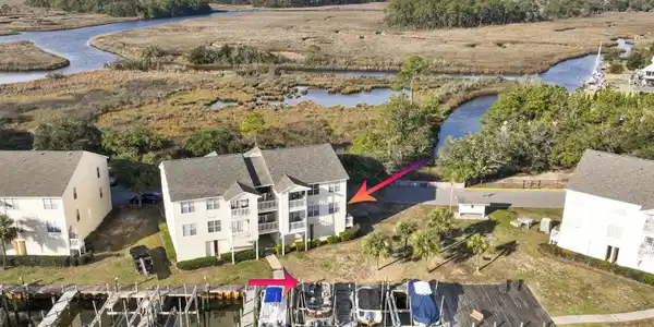 2421 Beachview Drive