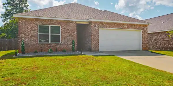 746 Waters View Drive