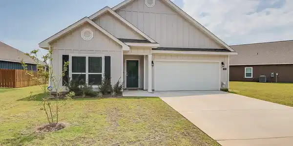 7757 Coral Lane
