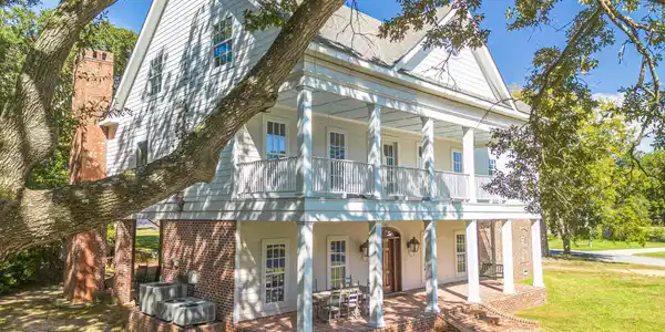 726 Wiggins Circle