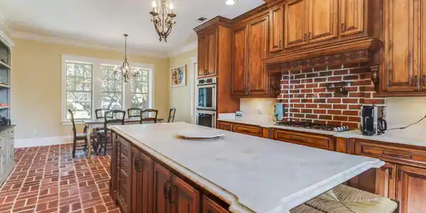 Image 4: Kitchen level 2