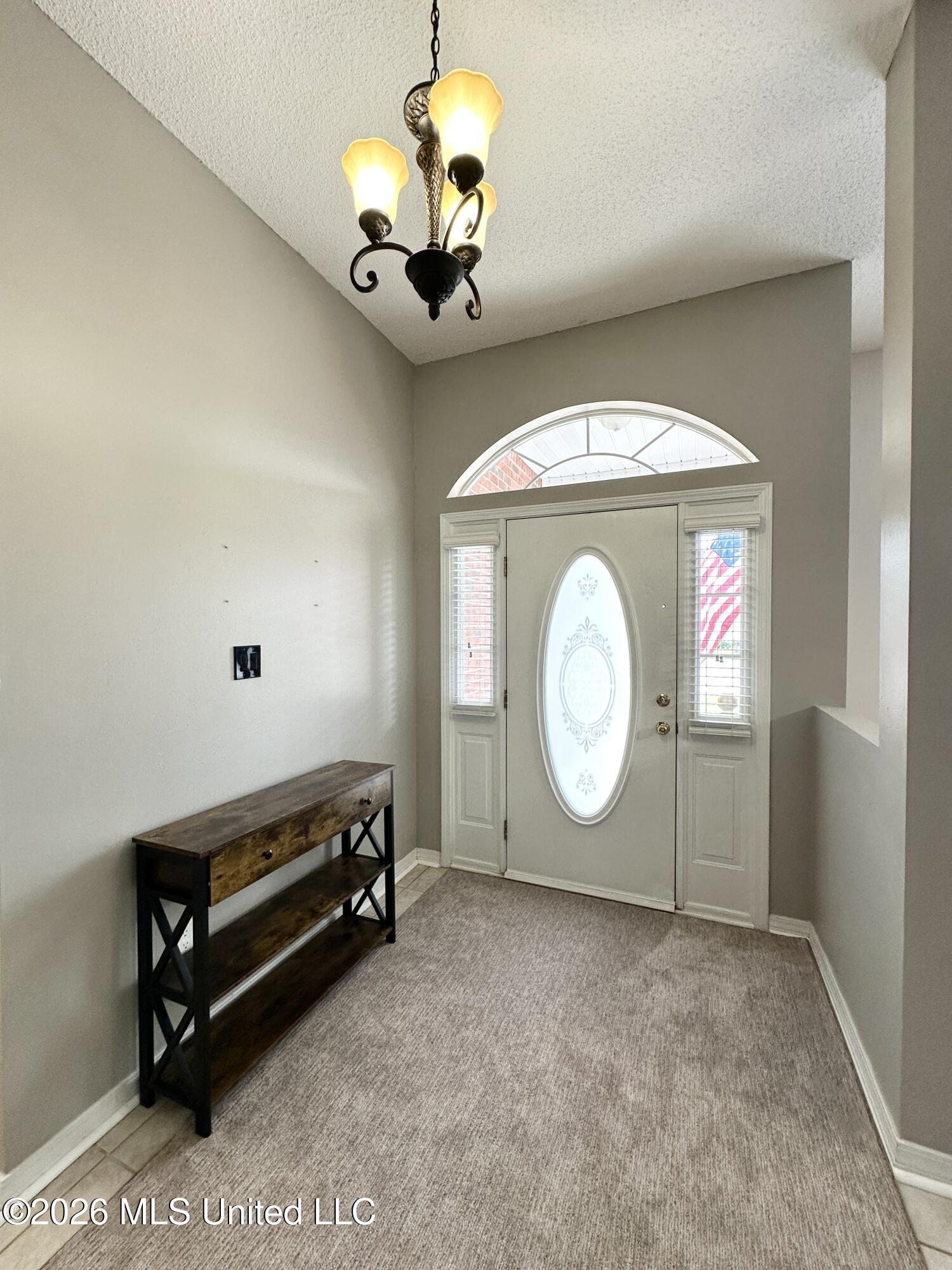 Image 3: Foyer