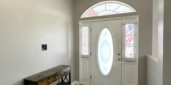 Image 3: Foyer