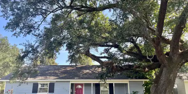2104 Curcor Drive