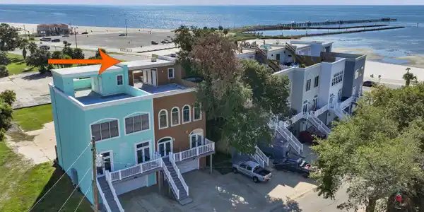 80 Beach Boulevard E