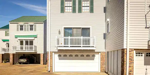 255 Scenic Drive E