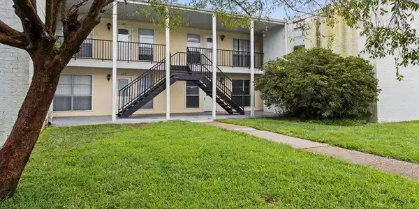 3230 Cumberland, 104 Road