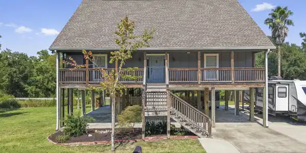 232 Hickey Street