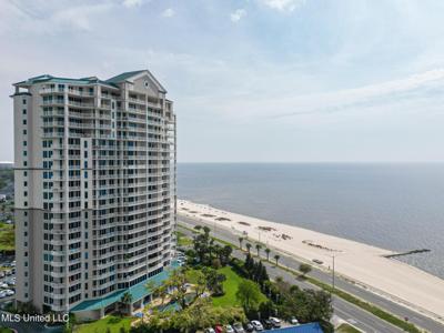 2668 Beach Boulevard