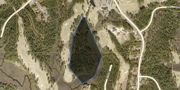 Image 2: Shell Landing Parcel Bird's Eye View