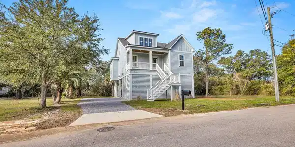 131 Terrace Avenue