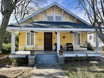 153 Seal Avenue