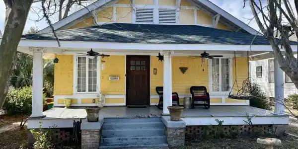 153 Seal Avenue
