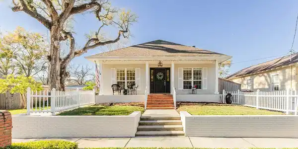 512 Orange Avenue