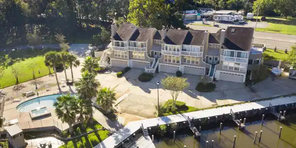 717 Bienville Boulevard