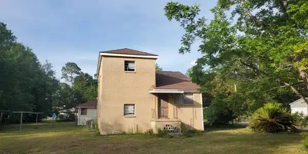 544 Meadow Lane