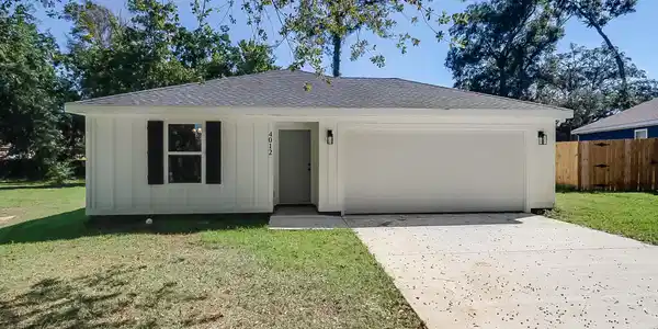 4012 Southern Oaks Circle