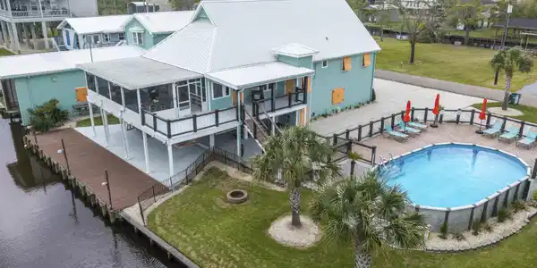 842 Deer Drive