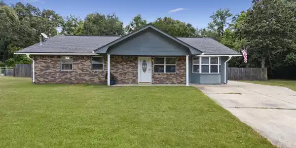 108 Burton Court