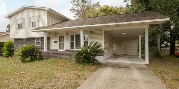 2209 Swetman Boulevard