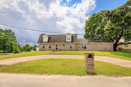 6513 Bridge View Drive