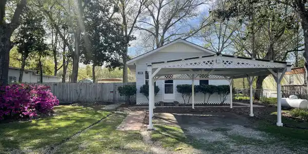 2813 Flounder Circle