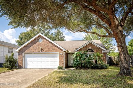3621 Reeves Lane