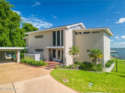 435 Christi Lane